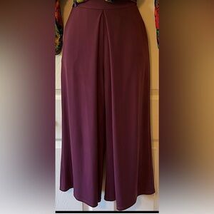 BCBGen split skirt in this season’s color!